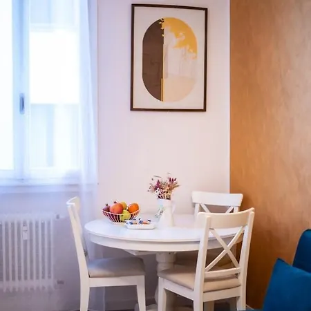 Isabel Old Town Daire *