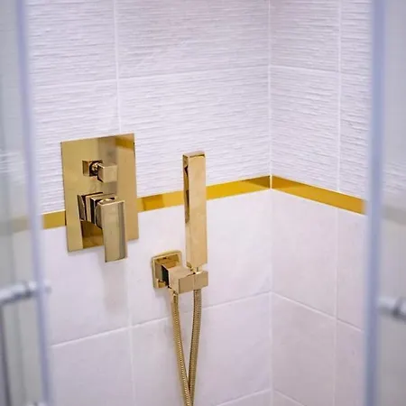 Isabel Old Town * Padova