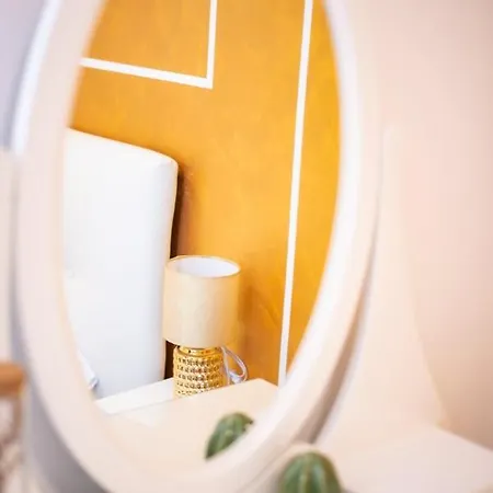 Isabel Old Town Daire Padova